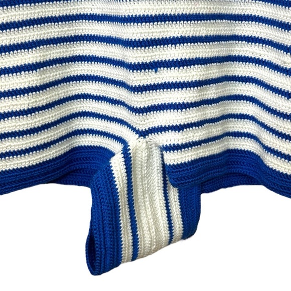 My Beachy Side - NWT ‘Emily in Paris’ Loulou’ Hand-Crocheted Romper- Blue, Large - Picture 6 of 16